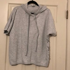 CAbi Sz S boxy  sweatshirt limited edition fall 17